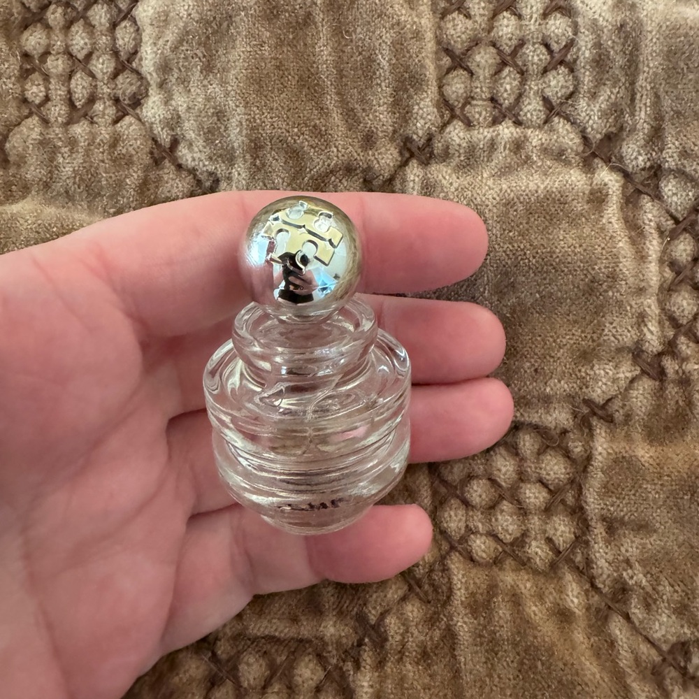Tory Burch ‘Sublime’ 7.5 ml bottle of Eau de Parfum ✨ - Picture 2 of 5